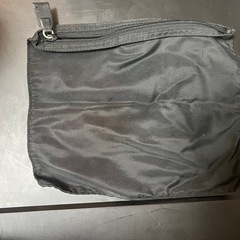ポーチ ブラックの画像