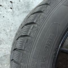 【値下げ】アルヴェル16インチスタッドレスタイヤホイール４本セットの画像