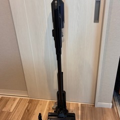 アイリスオーヤマ　充電式サイクロンスティッククリーナーの画像