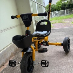 HUMMER 三輪車の画像