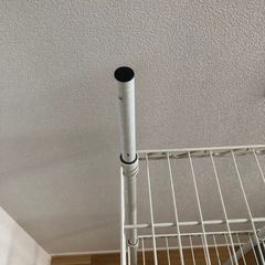 メタルラック白(値下げ可)縦35㎝横75㎝高さ125㎝の画像