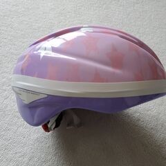 お子様、自転車用ヘルメットの画像