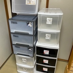 お値段変更しました。衣装ケース13点の画像