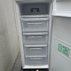 三菱家庭用冷凍庫２０２２年式の画像