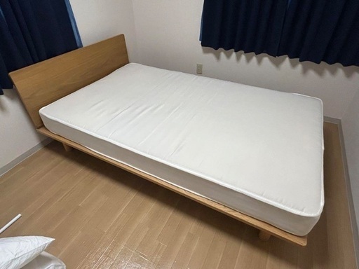 無印良品木製ベッドフレームオーク材 (しんしん) 大和高田の