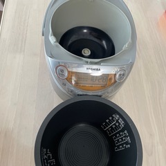 (受渡予定者あり)炊飯器 TOSHIBA RC-6HXの画像