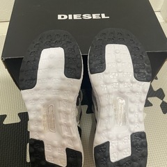 新品　ディーゼル　diesel    スニーカーの画像