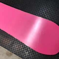 ★初心者にオススメ! 美品! SWIVEL CHIFFON スウィベル シフォン 146㎝ バインサイズS スノーボードセット レディース  リサイクルショップ札幌　買取本舗　西野店の画像