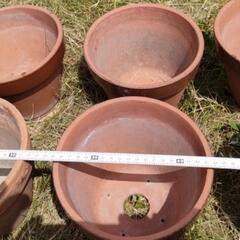 植木鉢/陶器/1個40円/基本、引き取り限定でお願いします！の画像