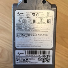 Dyson SV12 コードレスクリーナーの本体の画像