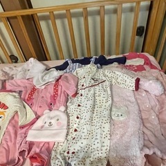 女の子向けベビー服セットの画像