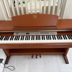 電子ピアノCLP-130の画像