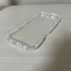 iPhone16 うねうね ウェーブ スマホケース 保護カバー 透明クリア 波型の画像