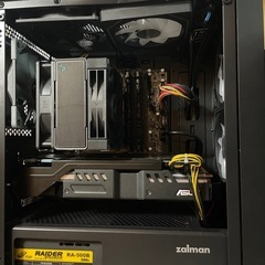 ゲーミングデスクトップと部品