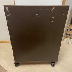 サイドテーブルの画像