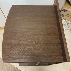 サイドテーブルの画像