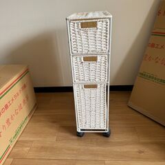 トイレ用収納ケース（ホワイト・無料）