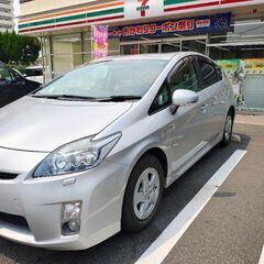 トヨタ プリウス S LEDエディション（DAA-ZVW30）個人出品の画像