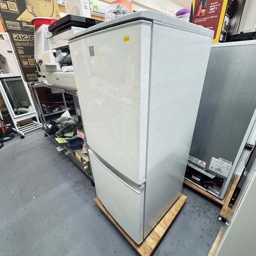 USED 冷蔵庫 SHARP 2019年 137L
