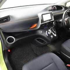 トヨタ シエンタ  Ｇ💛走行距離64,000㎞でまだまだ走れます(●'◡'●)の画像