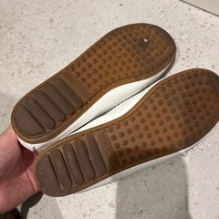 ミネトンカ ローファー 本革 ホワイト　の画像