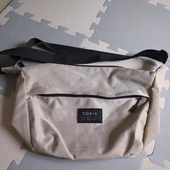 ショルダーバッグ 