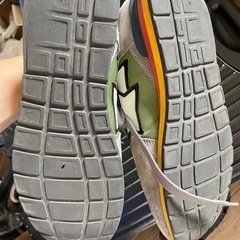 スニーカーの画像
