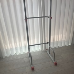 ぶら下がり健康器