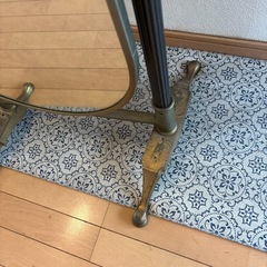 レトロデザイン鏡の画像