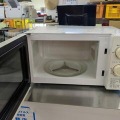 TWINBIRD 電子レンジ DR-D519 2014年製 ヤケあり 動作確認済み 【こちらは店舗です。浜村鹿野温泉ICから3分 買取本舗 宮本リサイクル 営業時間9～19時 定休日水曜のみ←連絡できませんm(_ _)m】の画像