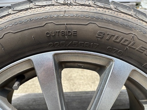 スタッドレス  225/55R17（4本）