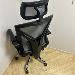 【定価2万円】オットマン付きメッシュチェア（リクライニング・ヘッドレスト付）※使用感あり・現状渡しの画像