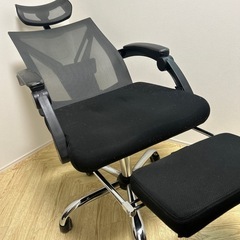 【定価2万円】オットマン付きメッシュチェア（リクライニング・ヘッドレスト付）※使用感あり・現状渡しの画像