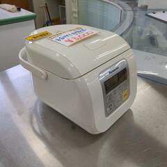 パナソニック 3合炊き 炊飯器 SR-ML051 2012年製  動作確認済 【こちらは店舗です。浜村鹿野温泉ICから3分 買取本舗 宮本リサイクル 営業時間9～19時 定休日水曜のみ←連絡できませんm(_ _)m】の画像