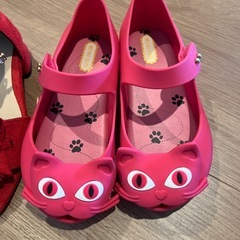 女の子の靴の画像