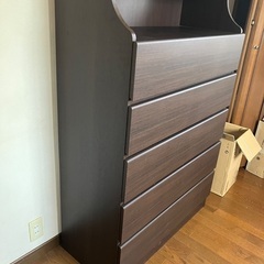 【ほぼ新品・美品】大型タンス（H130×W90×D44）3000円／引き取り限定の画像