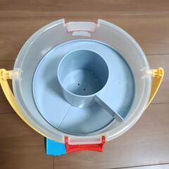 トミカ　でるでるバケツの画像