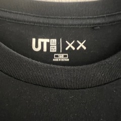 KAWS UNIQLO Tシャツ　160サイズ　S キッズ　ブラックの画像