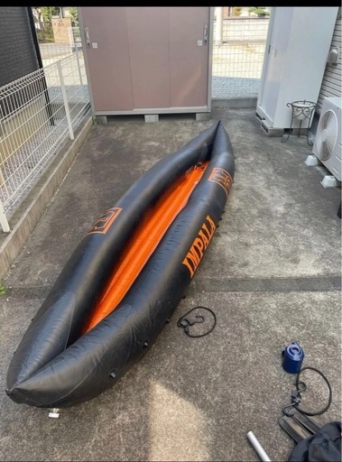 インフレーターカヤック