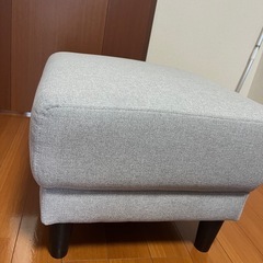 3人がけソファー+フットチェストの画像