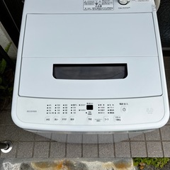 アイリスオーヤマ全自動洗濯機　標準洗濯容量5kg 　2022年製  