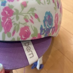 子供用　ヘルメット　beqn お花柄の画像