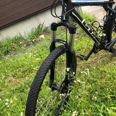  【お取引終了】マウンテンバイク　GT Avalanche3.0  前後ディスクブレーキ　フロントフォークの画像