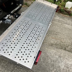 荷台ですの画像