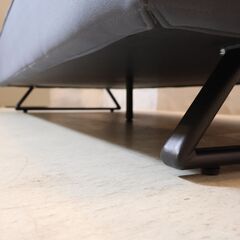 福岡大川の家具メーカーMeuble(モーブル)のリバティⅡ ソファです。 360度どこからでもくつろげる極上の座り心地のローソファ。生活に合わせクッションの位置をフレキシブルに変えられます♪の画像