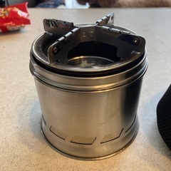 焚き火台　ステンレス製 ウッドストーブ  ソロキャンプ用 メッシュ袋付き　2回使用のみ19cm✖️15cmキャンプ用品、キャンプギアの画像