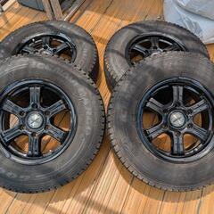 200系　ハイエース　スタッドレス　ホイールの画像