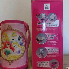 ディズニープリンセス　水筒　600mlの画像
