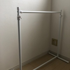 【受け渡し決まりました】収納　　洋服掛けの画像