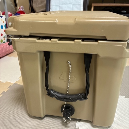 FIELDOOR 42.5Lハードクーラーボックス
